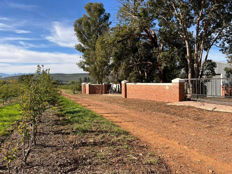 6 Bedroom Property for Sale in Joubertina Rural Eastern Cape